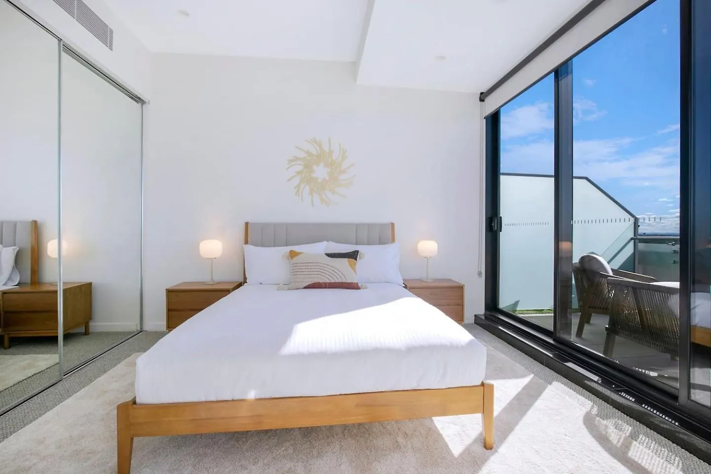 Top Of Spring Hill - Balcony Bliss And Poolside Escape Brisbane Australien